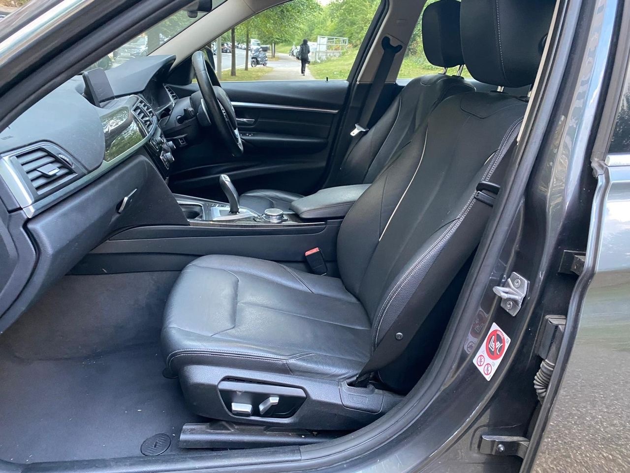 Used BMW 3 Series 2016 for sale - 76606013: Photo 9