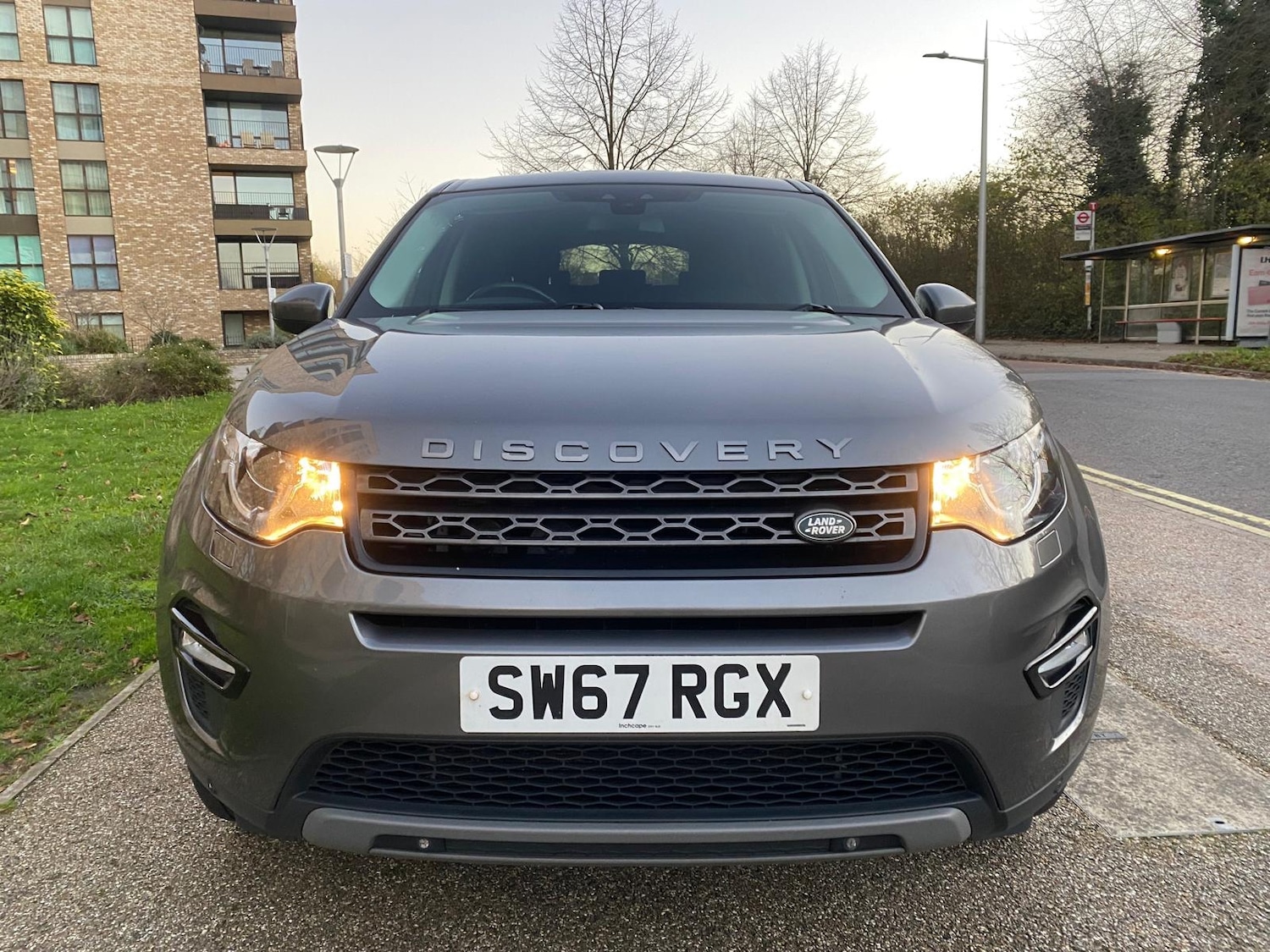 Used Land Rover Discovery Sport 2017 for sale - 76709796: Photo 2
