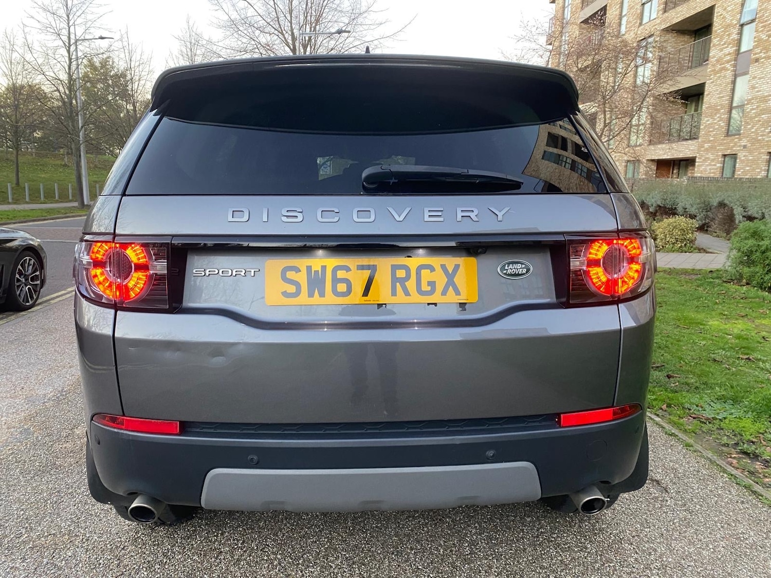 Used Land Rover Discovery Sport 2017 for sale - 76709796: Photo 8