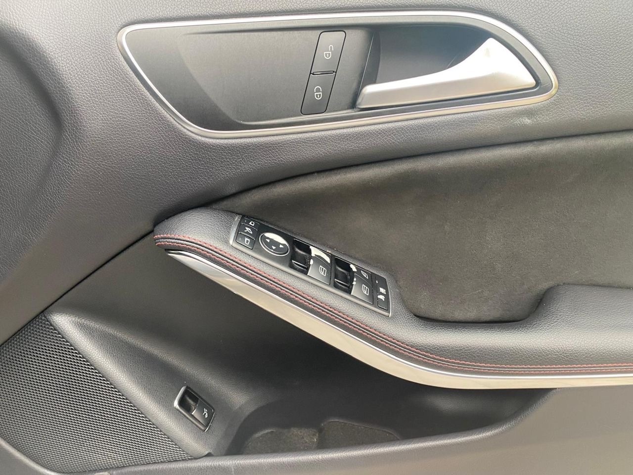 Used Mercedes-Benz GLA 2014 for sale - 76606008: Photo 12