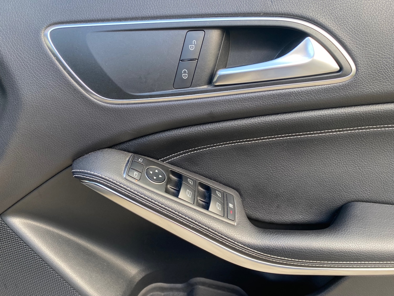 Used Mercedes-Benz A-Class 2013 for sale - 76638407: Photo 16