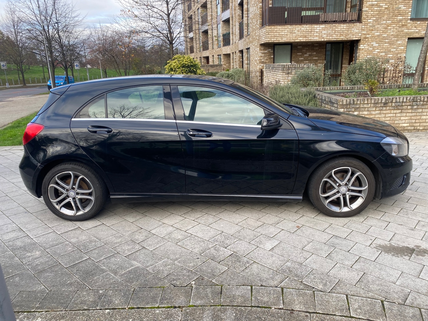 Used Mercedes-Benz A-Class 2013 for sale - 76638407: Photo 6