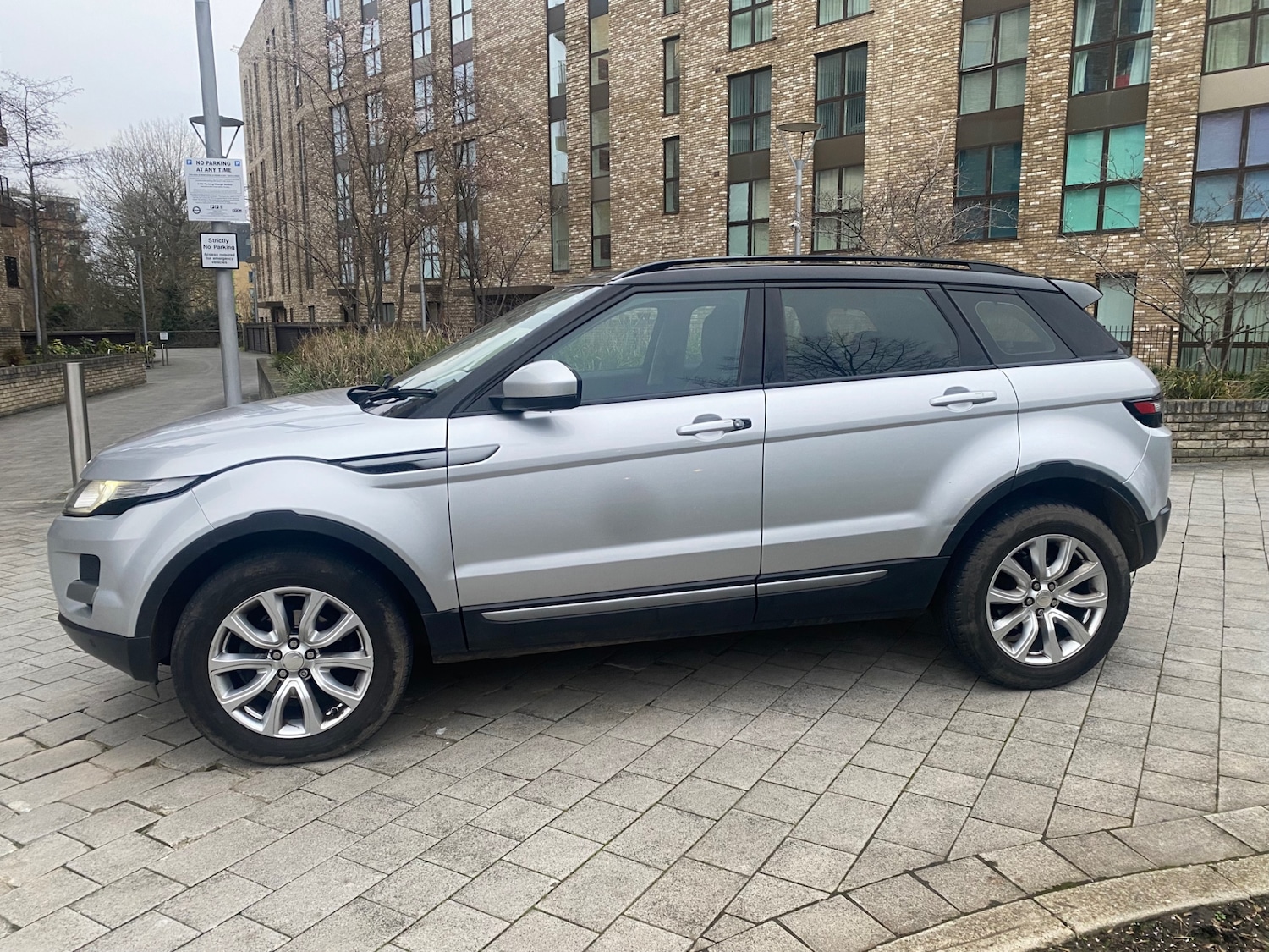 Used Land Rover Range Rover Evoque 2014 for sale - 77063456: Photo 6