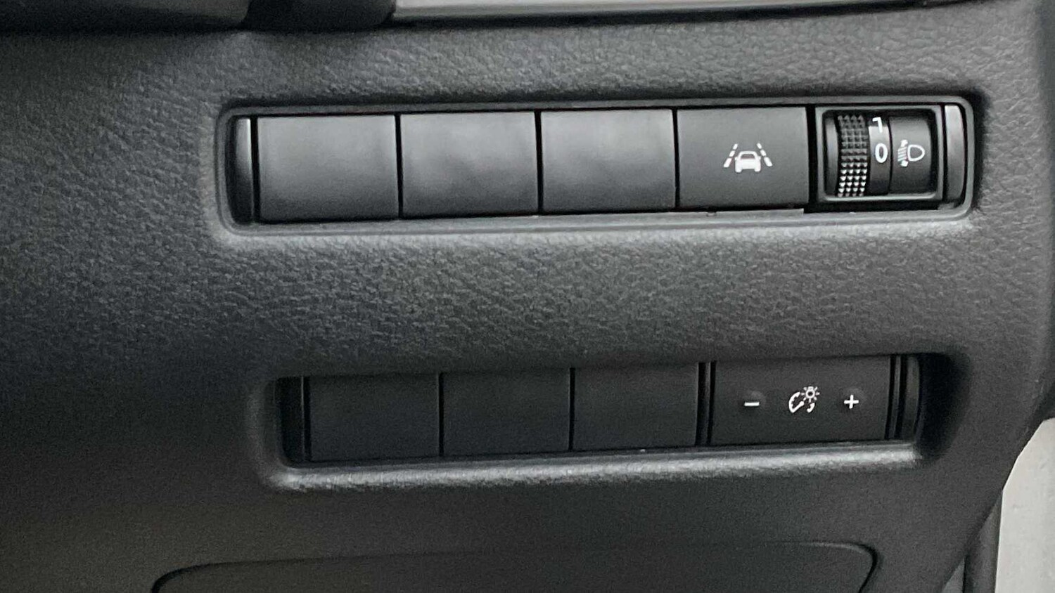 Used Nissan Qashqai for sale - 77861332: Photo 29