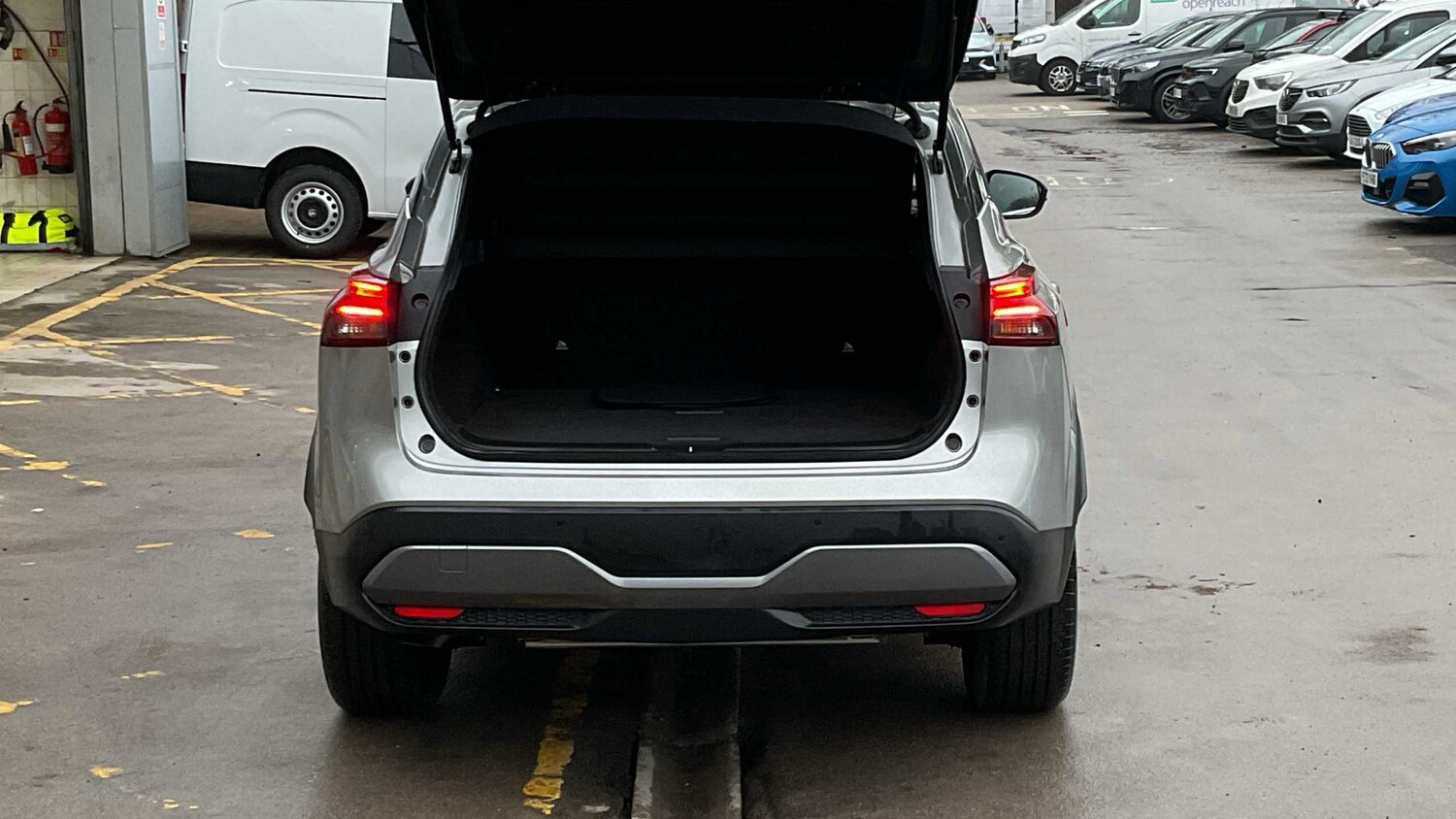 Used Nissan Qashqai for sale - 77861332: Photo 30