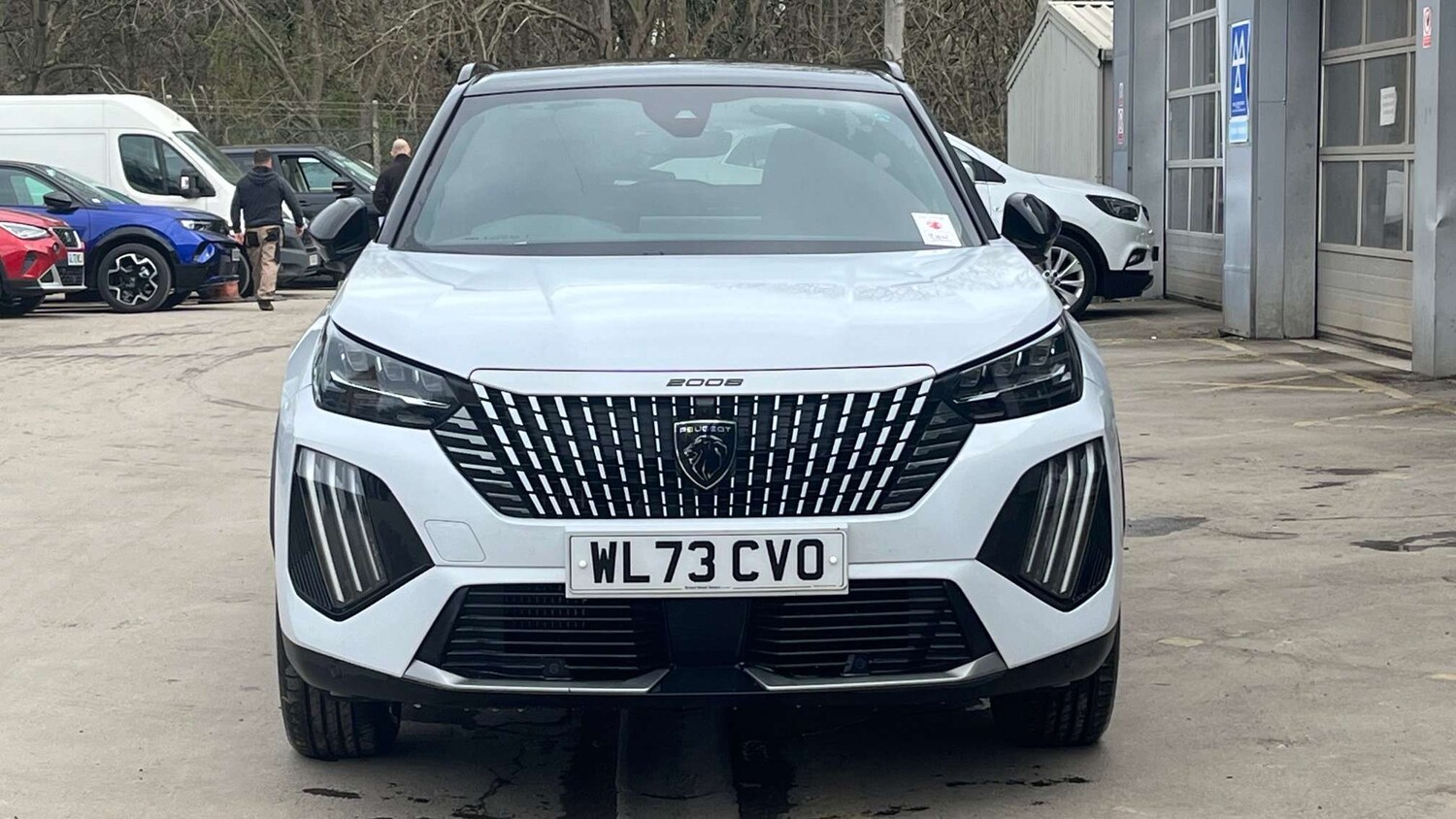 Used Peugeot 2008 2023 for sale - 77996081: Photo 4