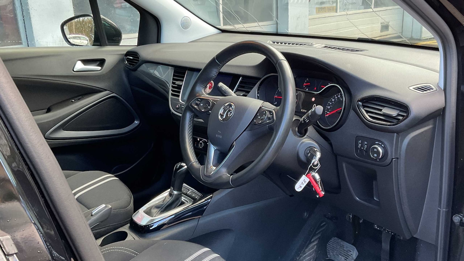 Used Vauxhall Crossland 2024 for sale - 77862064: Photo 12