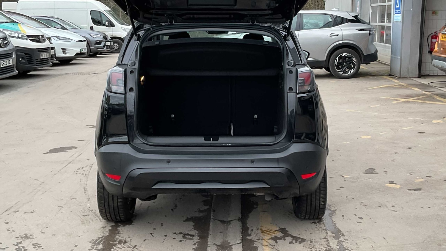 Used Vauxhall Crossland 2024 for sale - 77862064: Photo 31