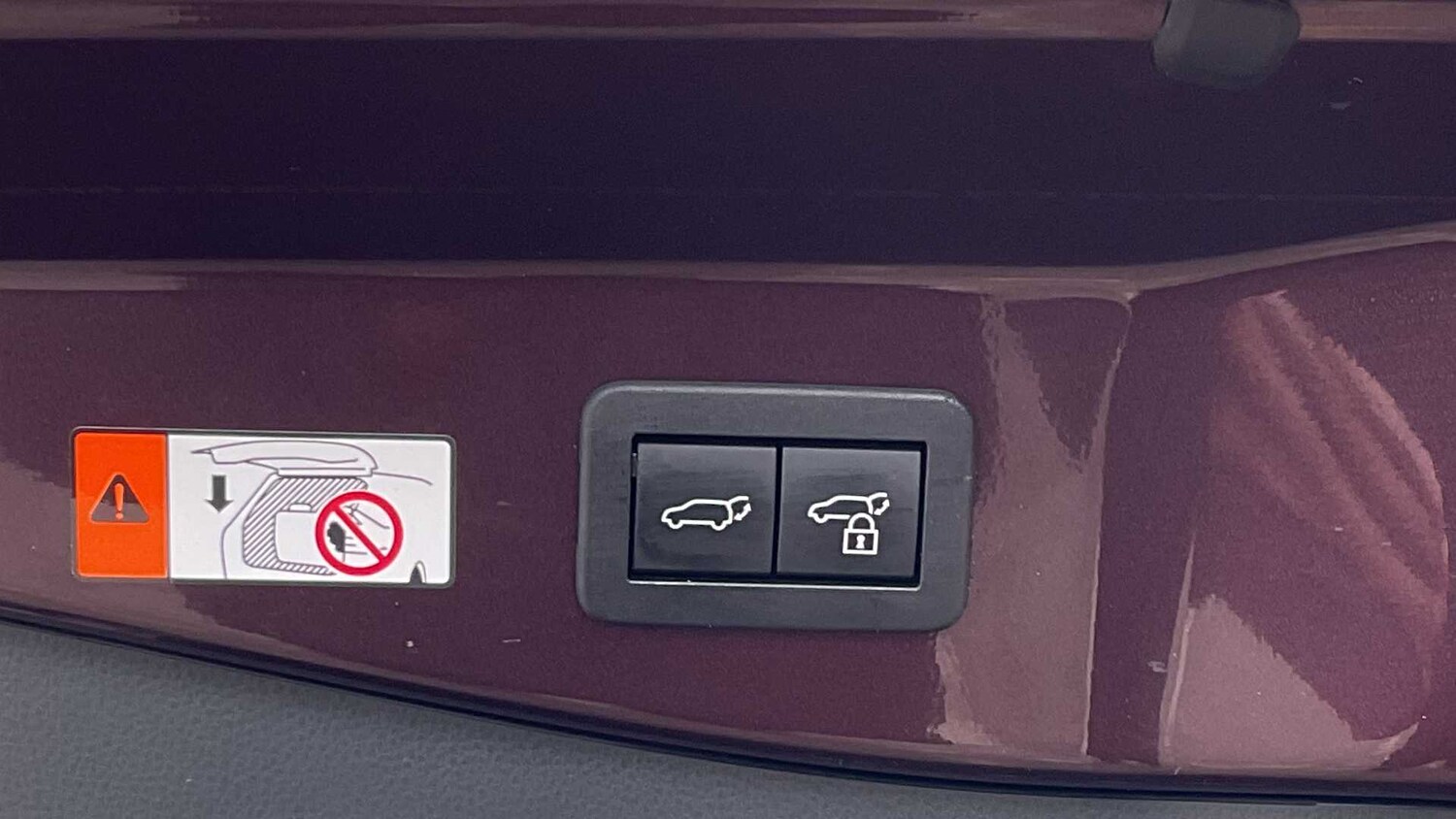 Used Toyota C-HR 2024 for sale - 77858848: Photo 32