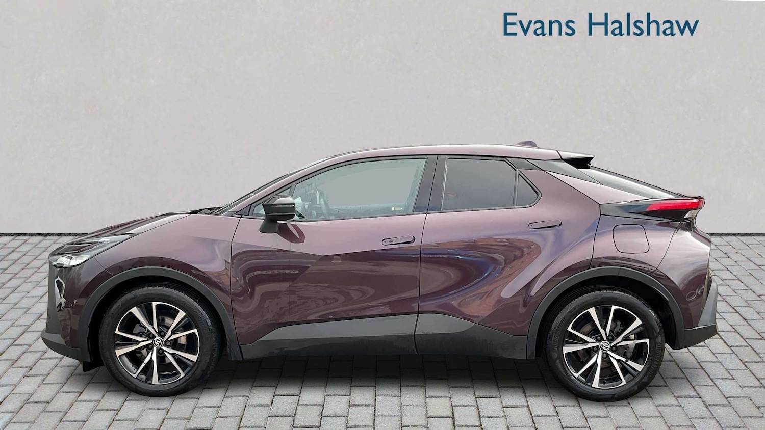 Used Toyota C-HR 2024 for sale - 77858848: Photo 4