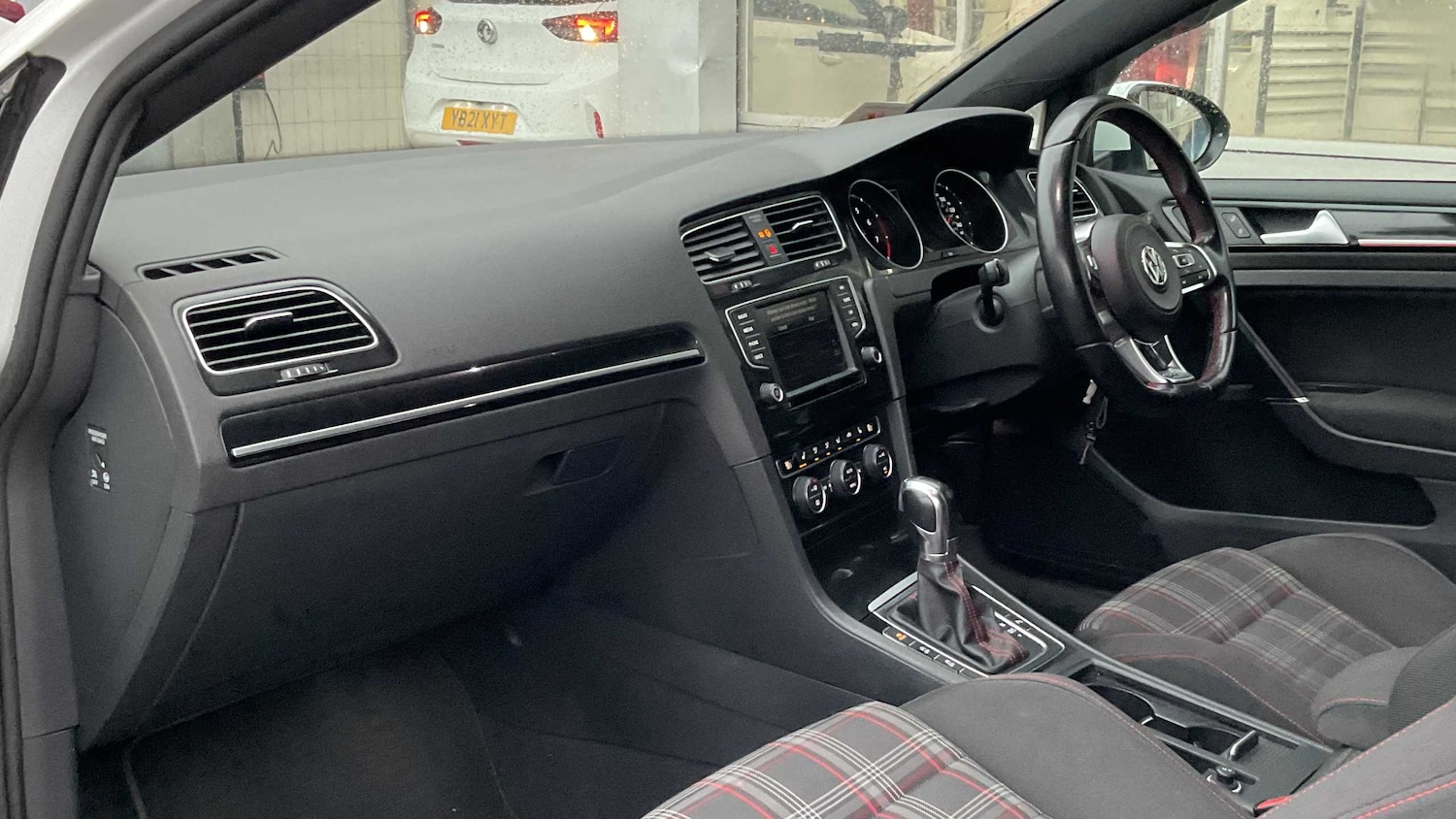 Used Volkswagen Golf 2016 for sale - 77943525: Photo 9