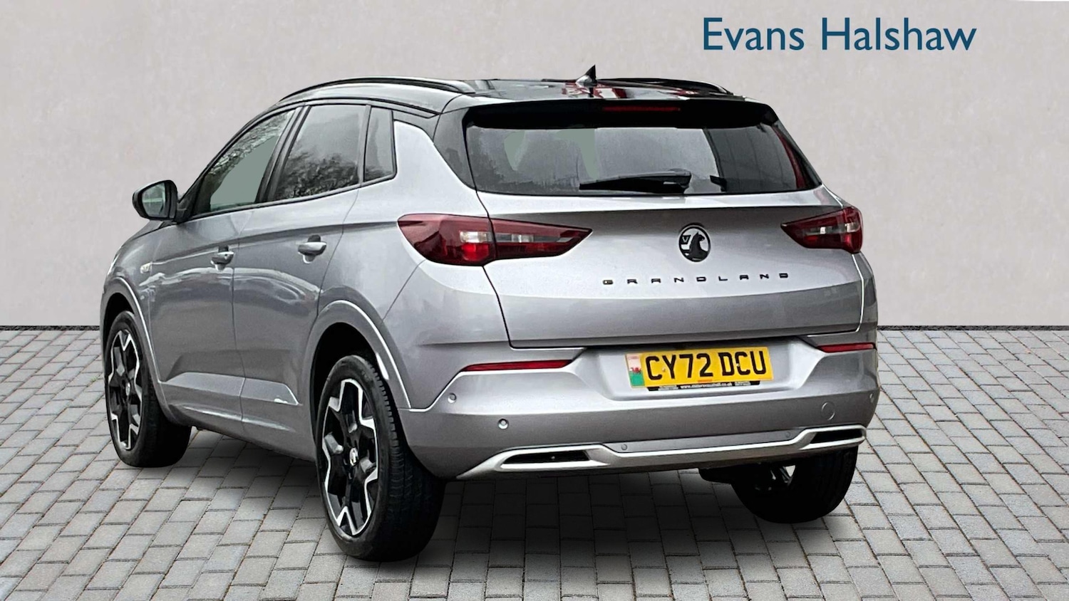 Used Vauxhall Grandland for sale - 77859909: Photo 3