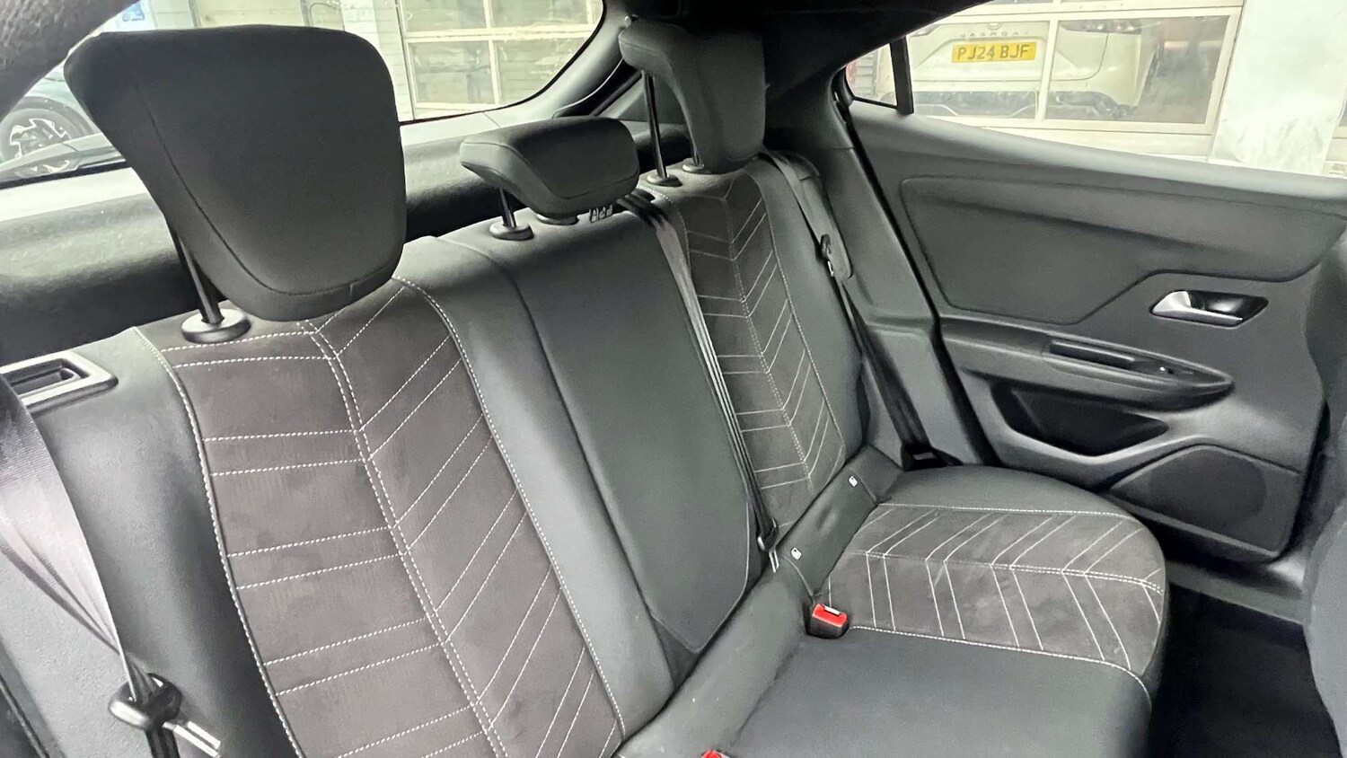 Used Vauxhall Mokka 2024 for sale - 77914097: Photo 10