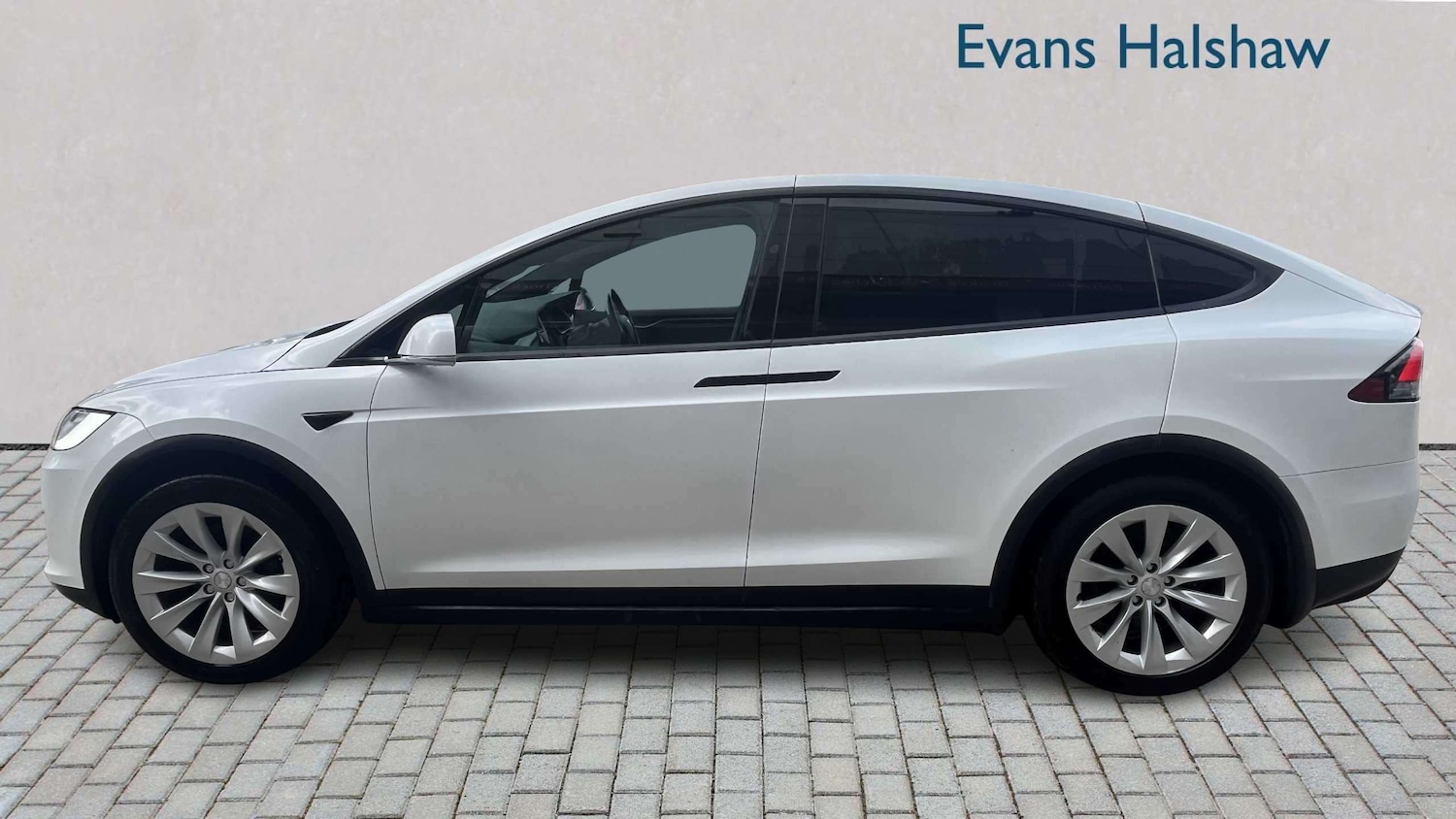 Used Tesla Model X 2020 for sale - 77860882: Photo 7