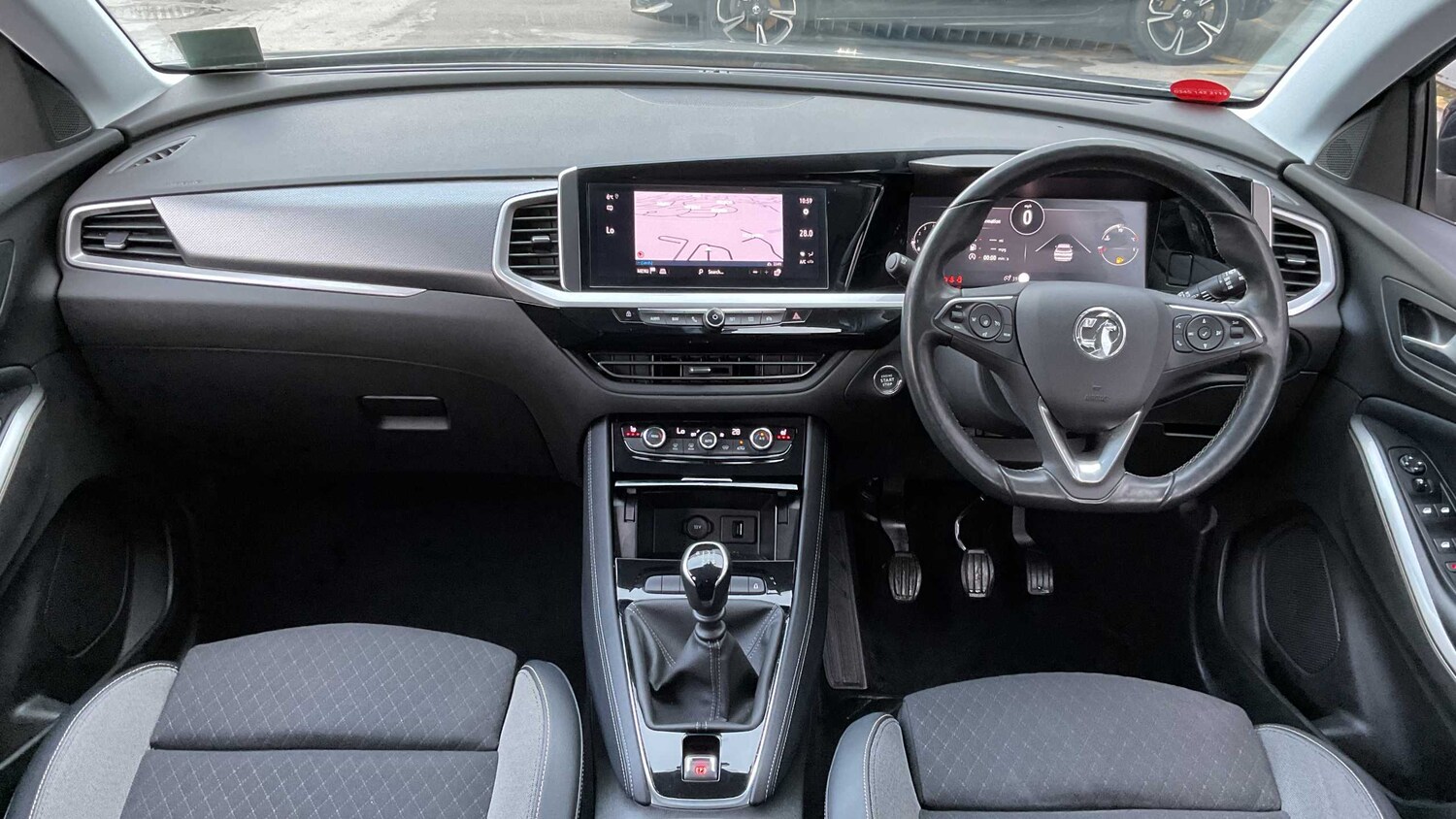 Used Vauxhall Grandland for sale - 77861847: Photo 16