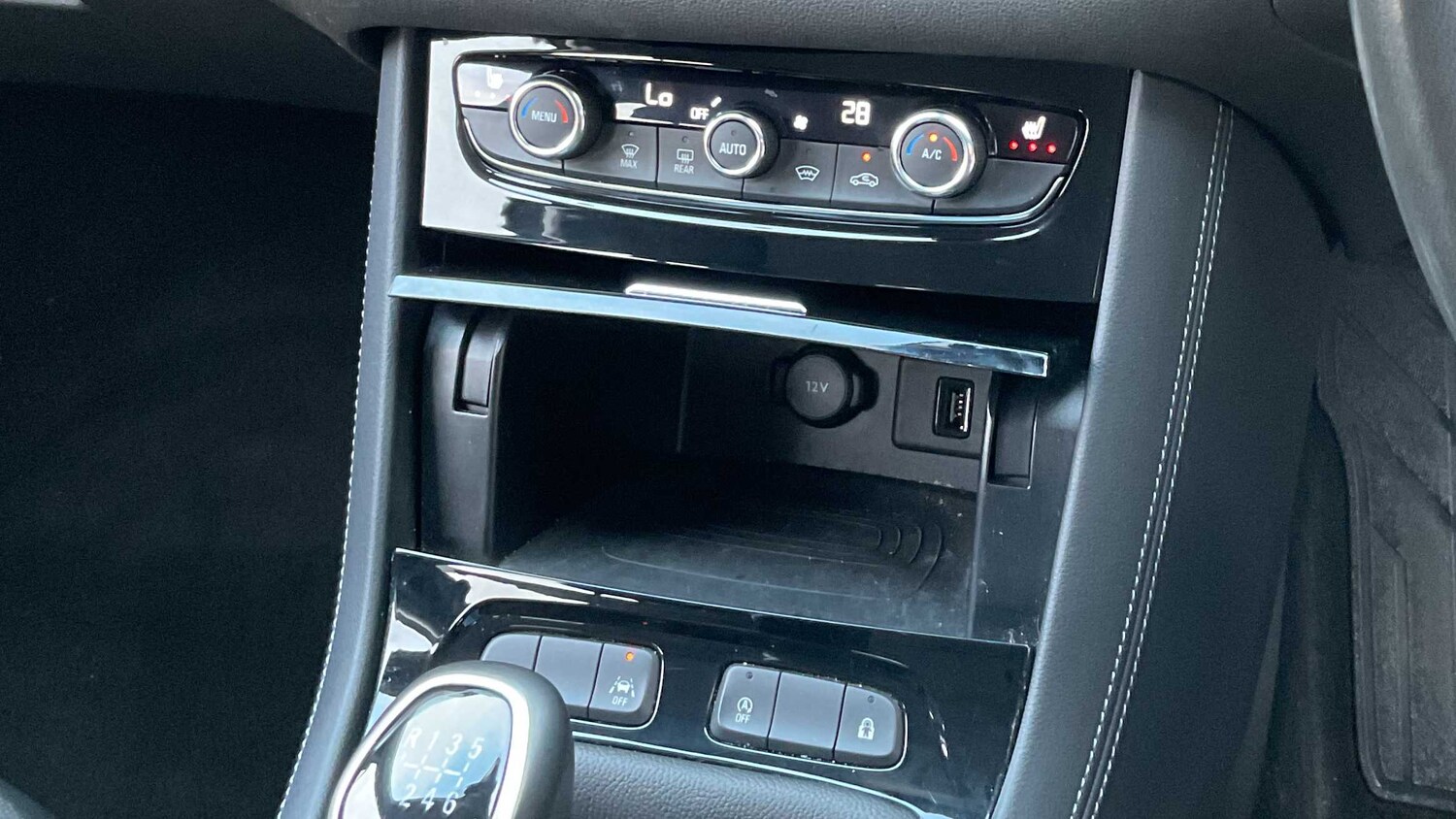 Used Vauxhall Grandland for sale - 77861847: Photo 24