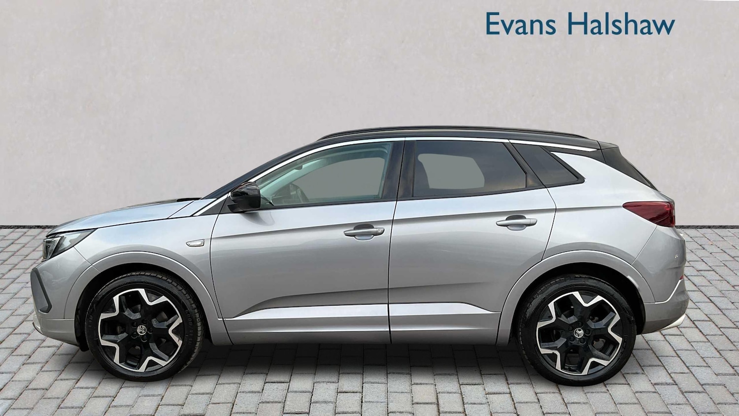 Used Vauxhall Grandland for sale - 77861847: Photo 5