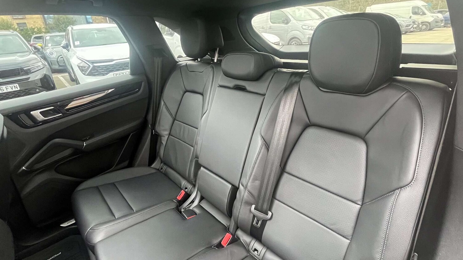 Used Porsche Cayenne for sale - 77860299: Photo 13