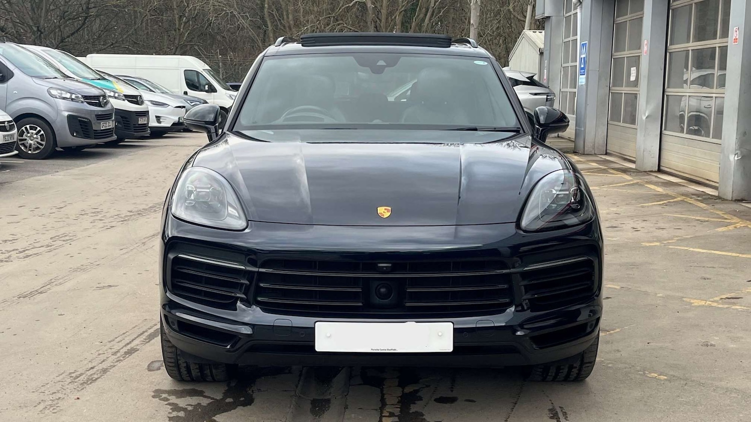 Used Porsche Cayenne for sale - 77860299: Photo 4