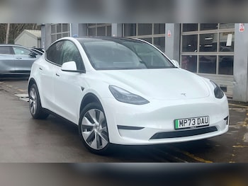Used Tesla Model Y 2024 for sale - 77913965: Photo
