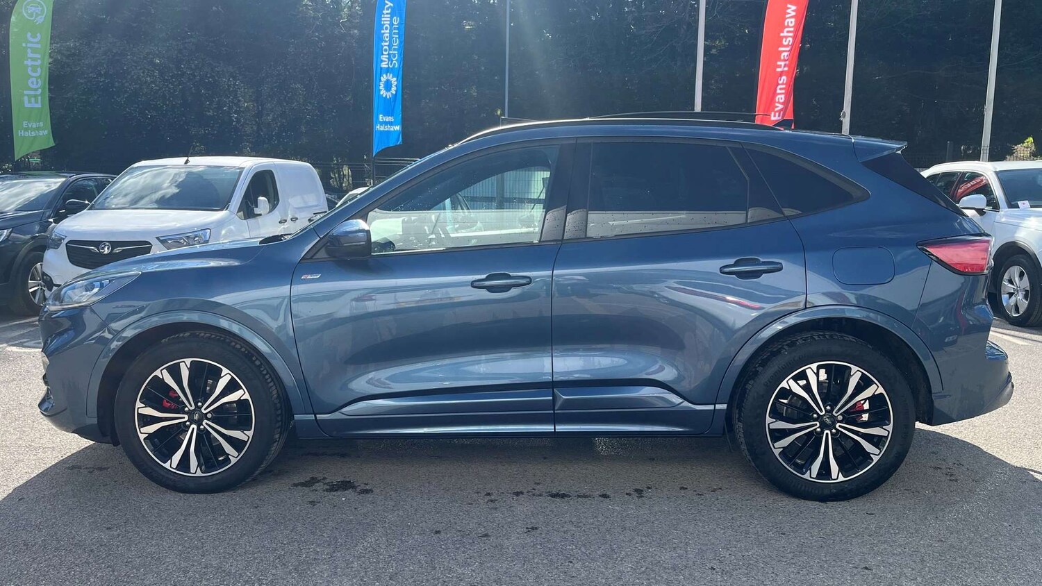 Used Ford Kuga 2023 for sale - 78118604: Photo 7