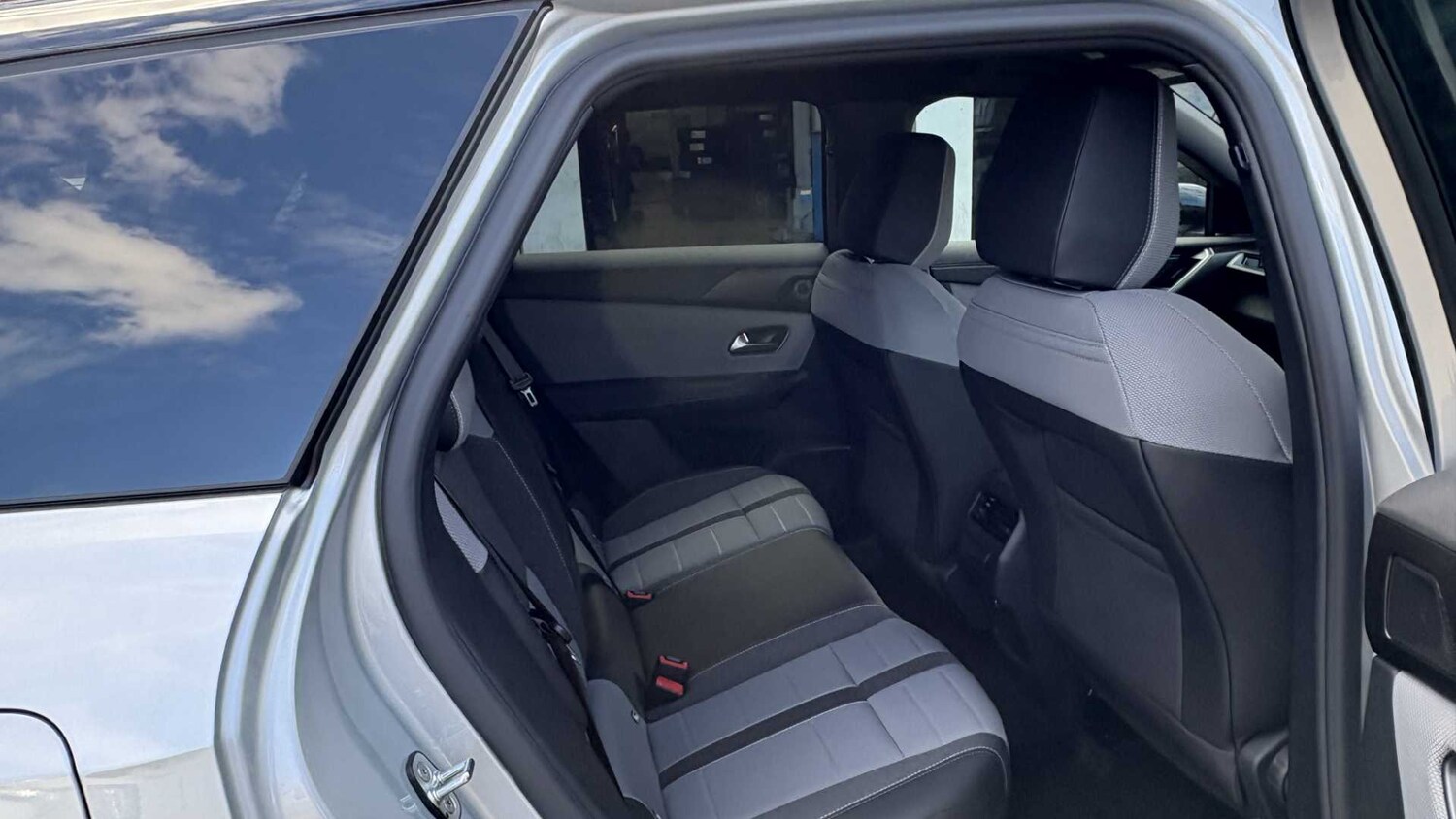 Used Vauxhall Grandland 2025 for sale - 77857832: Photo 11