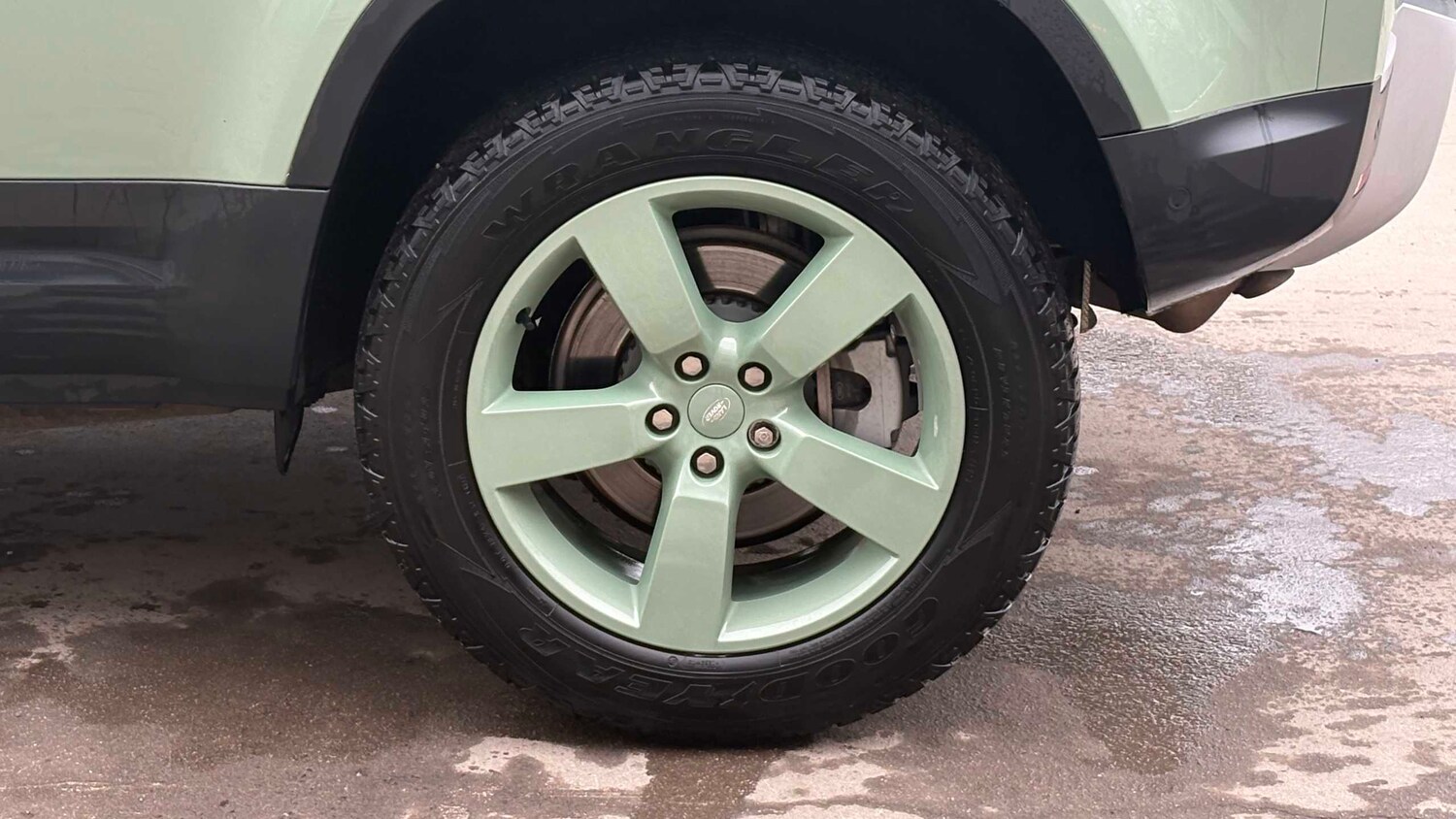 Used Land Rover Defender for sale - 78052274: Photo 25