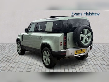 Used Land Rover Defender 2023 for sale - 78052274: Photo