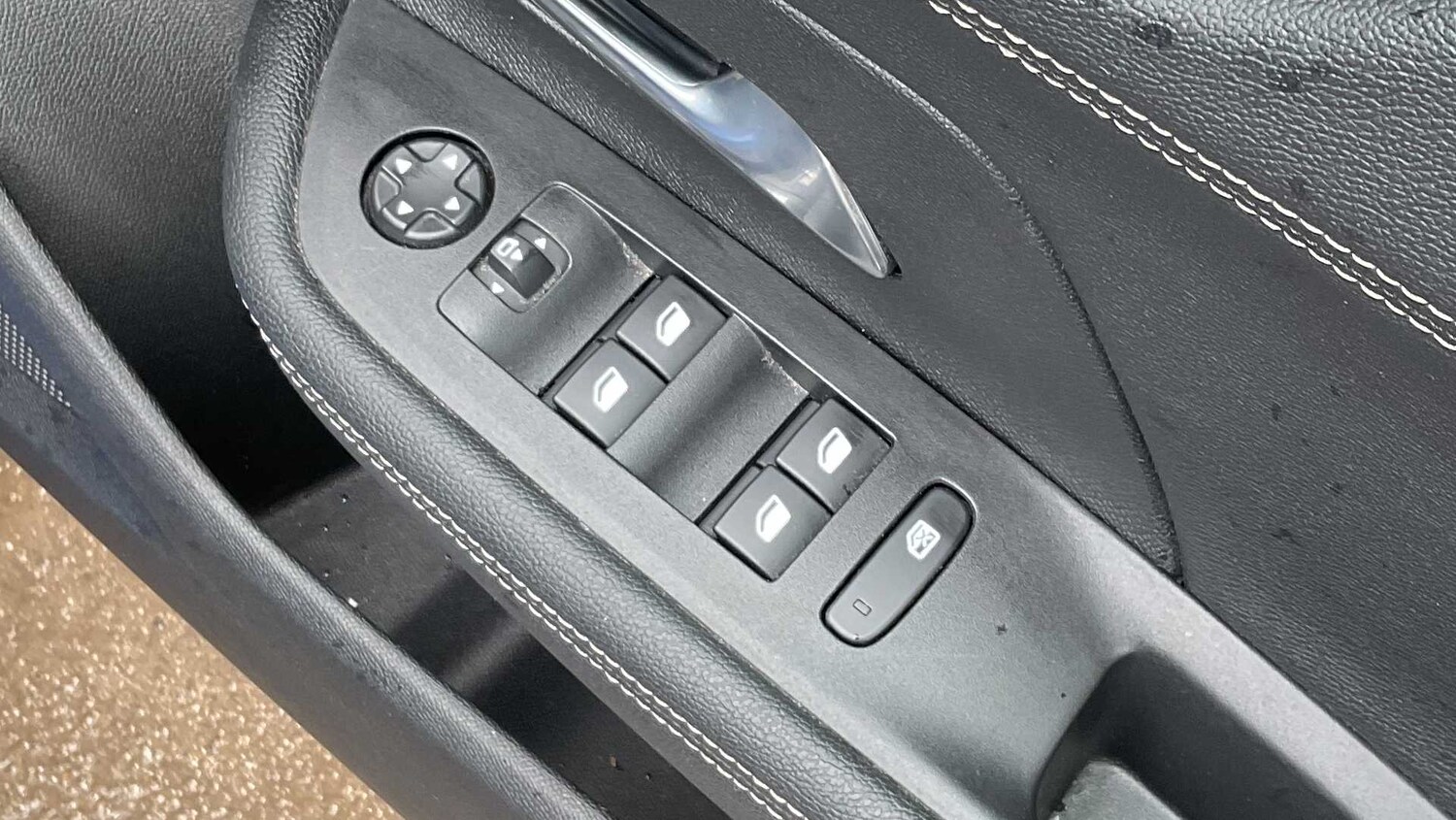 Used Vauxhall Mokka for sale - 77858467: Photo 30