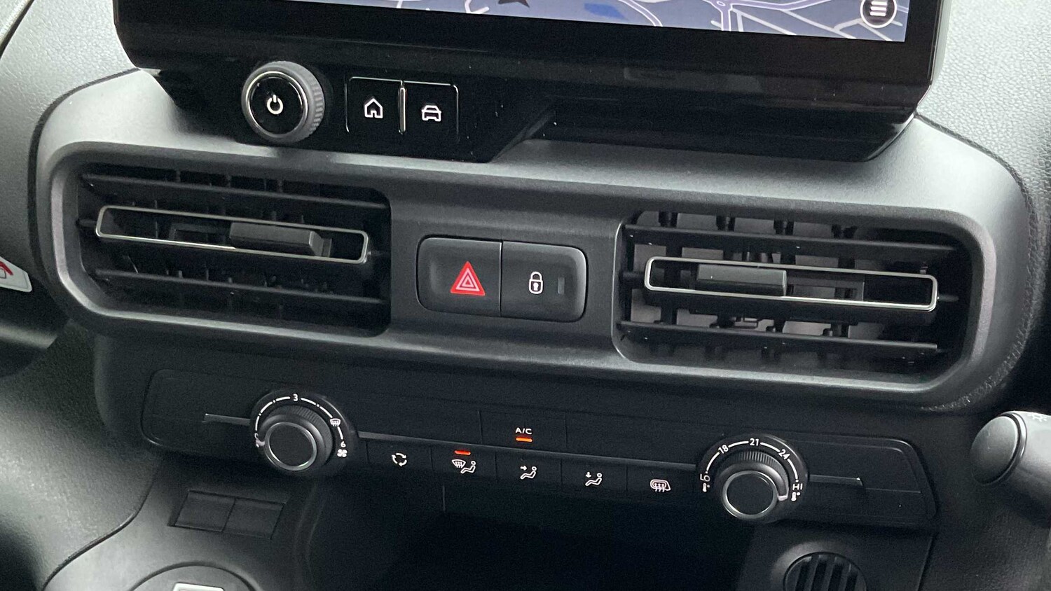 Used Vauxhall Combo 2025 for sale - 77860543: Photo 25