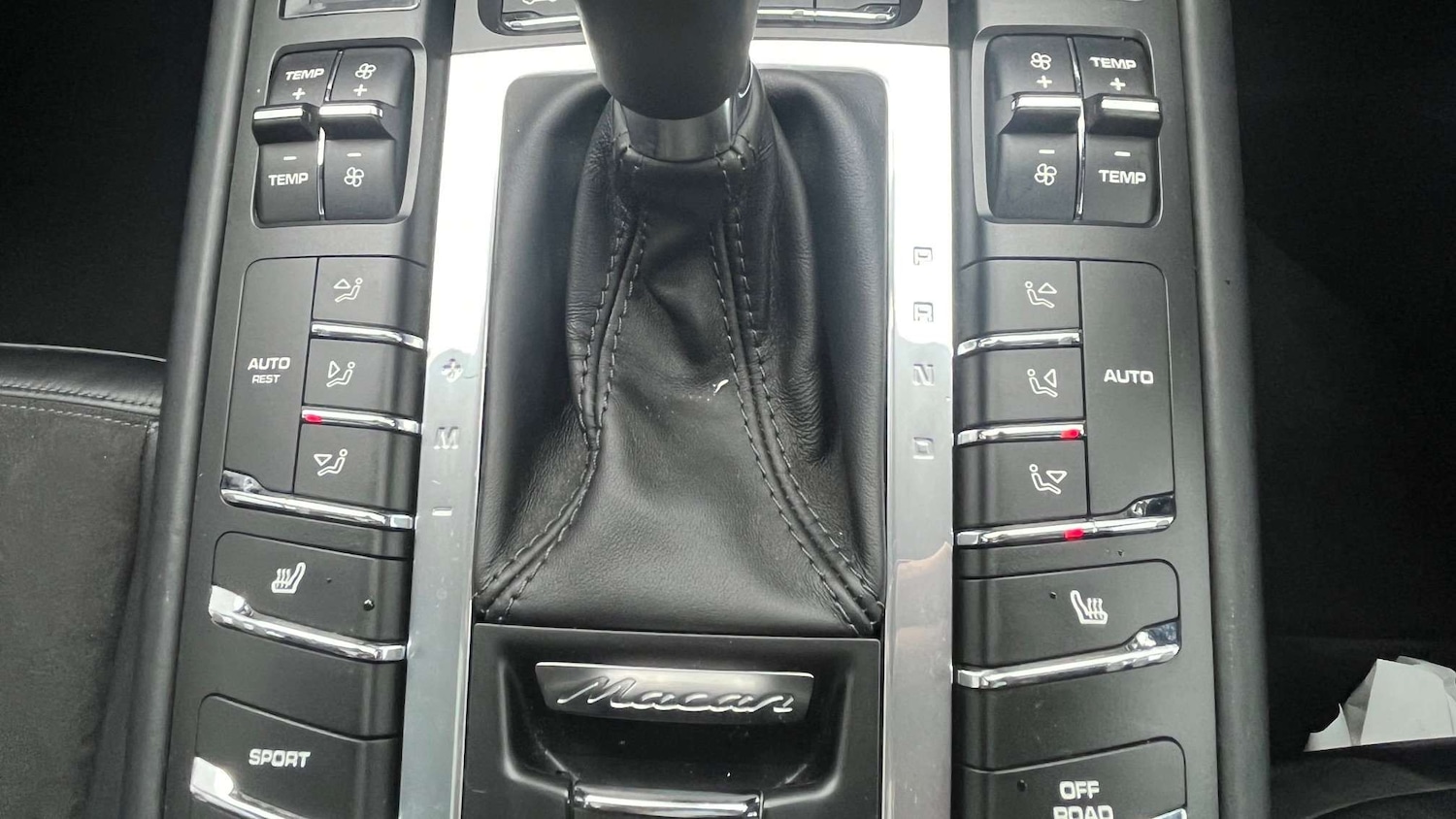 Used Porsche Macan 2018 for sale - 78010359: Photo 23