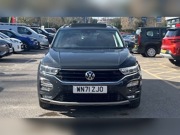 Used Volkswagen T-Roc 2021 for sale - 78161485: Photo