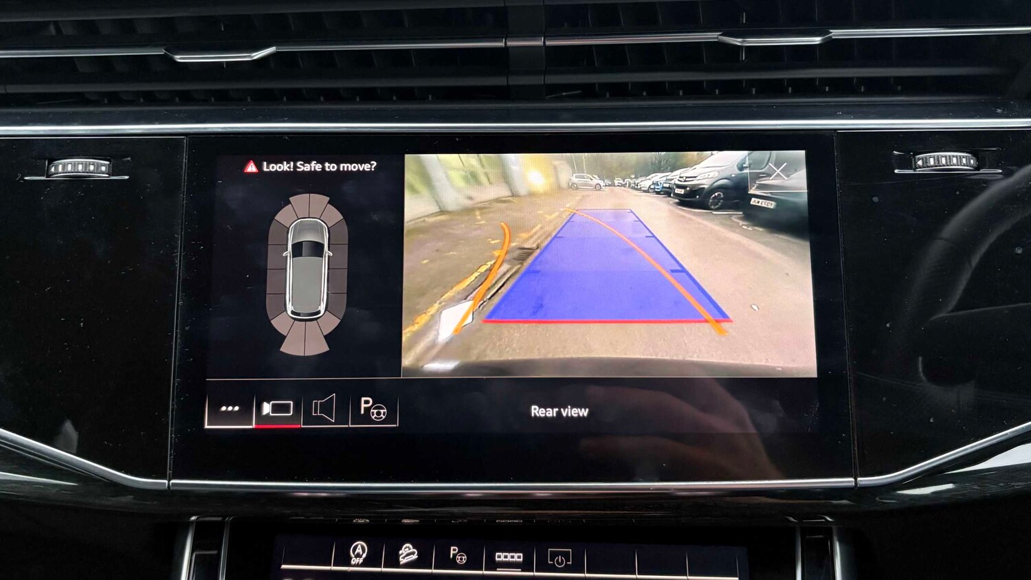 Used Audi Q7 for sale - 77859792: Photo 24