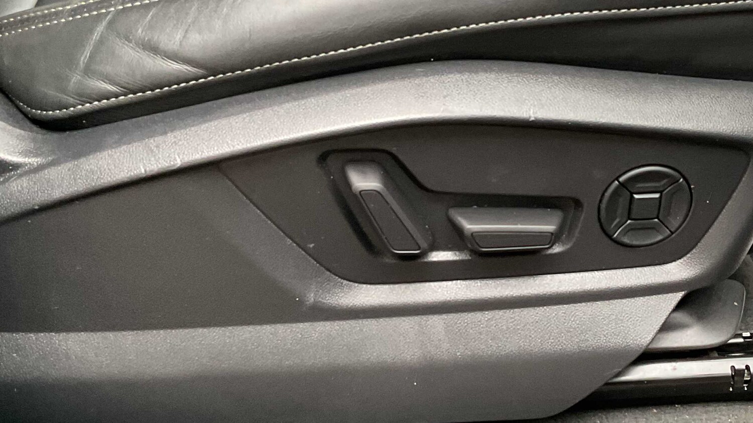 Used Audi Q7 for sale - 77859792: Photo 30