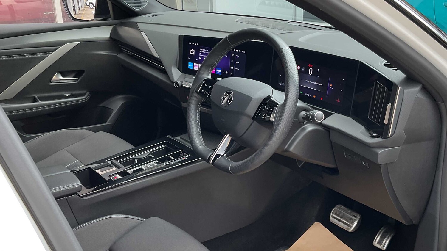 Used Vauxhall Astra for sale - 77860875: Photo 12