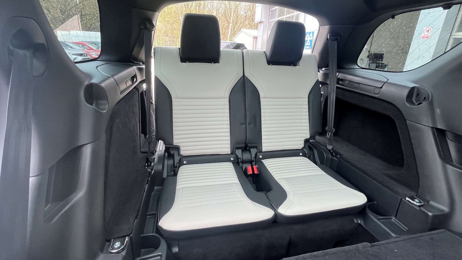 Used Land Rover Discovery 2022 for sale - 78187921: Photo 19