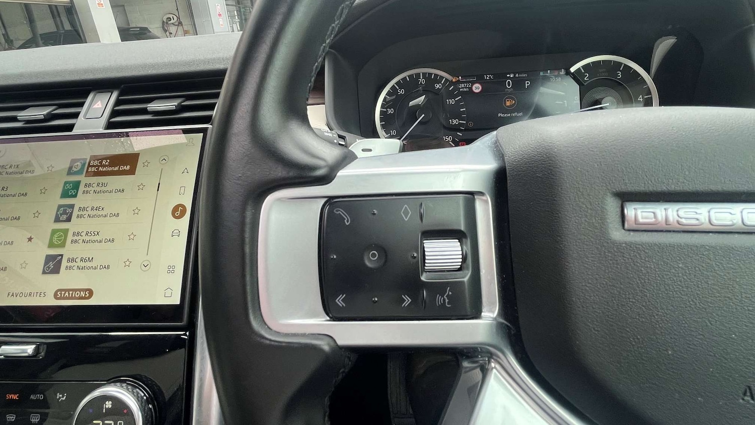 Used Land Rover Discovery 2022 for sale - 78187921: Photo 29