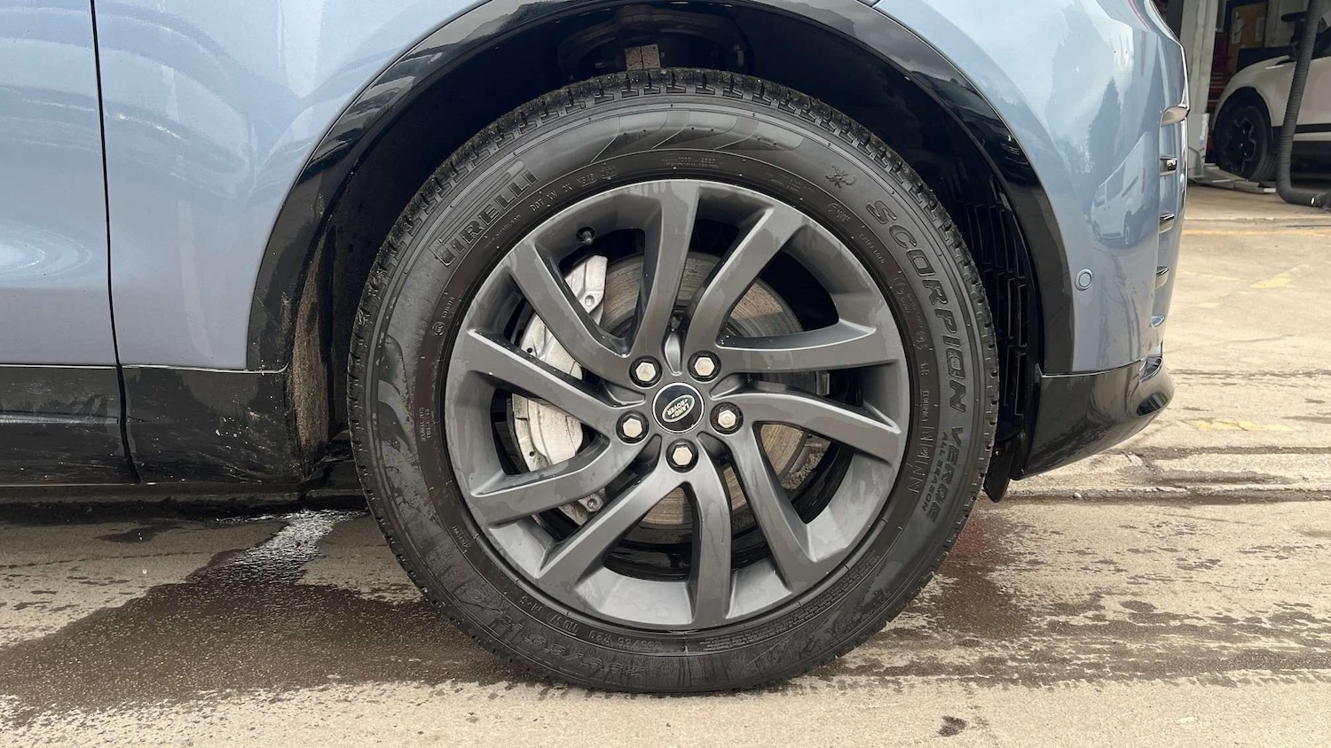 Used Land Rover Discovery 2022 for sale - 78187921: Photo 7