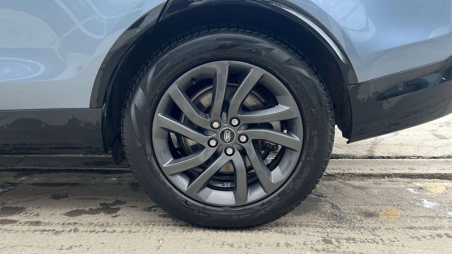 Used Land Rover Discovery 2022 for sale - 78187921: Photo 9