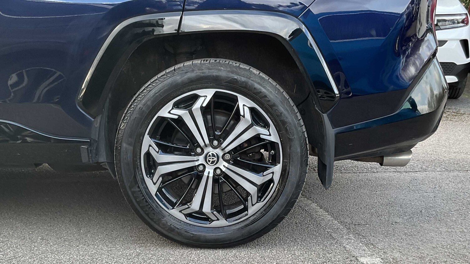 Used Toyota RAV4 for sale - 77861620: Photo 10