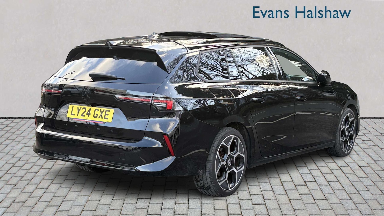 Used Vauxhall Astra 2024 for sale - 77857781: Photo 4