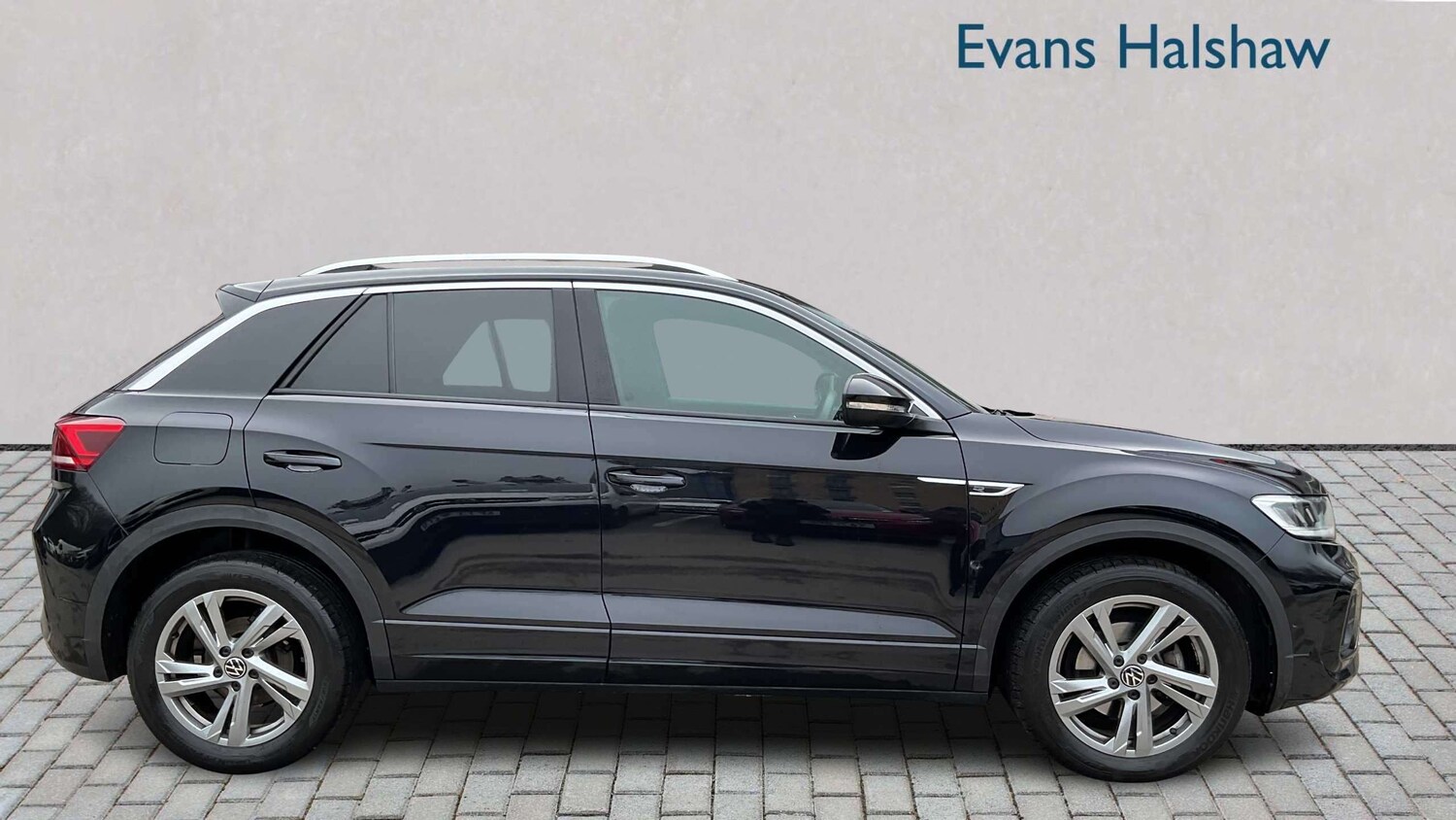 Used Volkswagen T-Roc for sale - 77860913: Photo 7