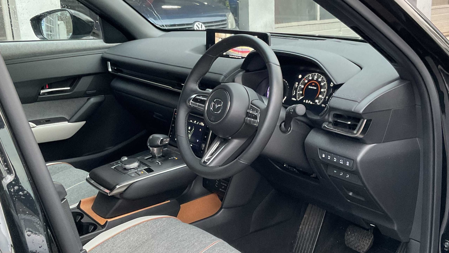 Used Mazda MX-30 2025 for sale - 77858590: Photo 8