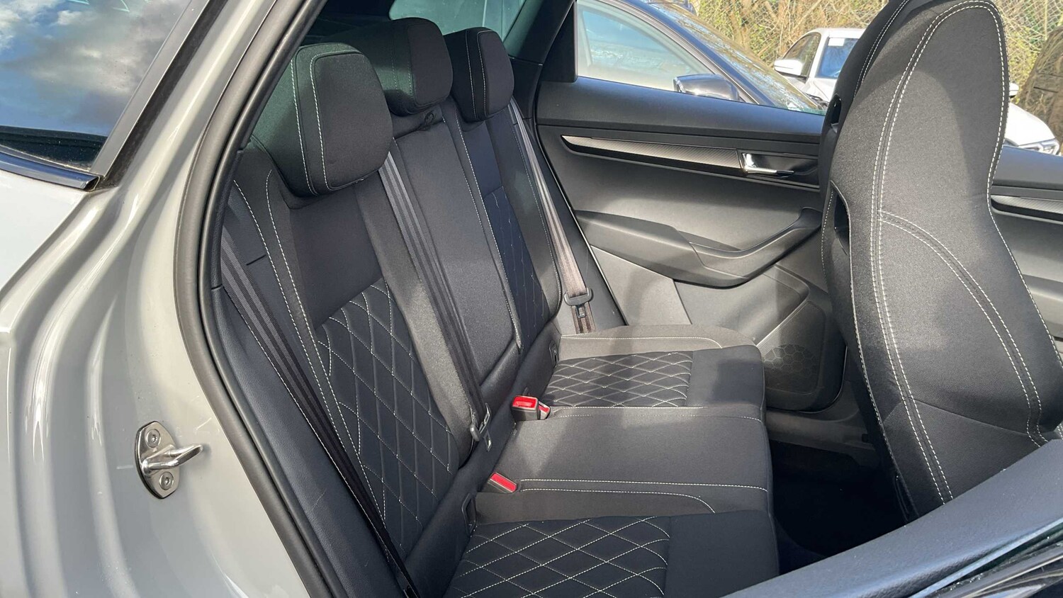 Used Skoda Karoq for sale - 77862561: Photo 14