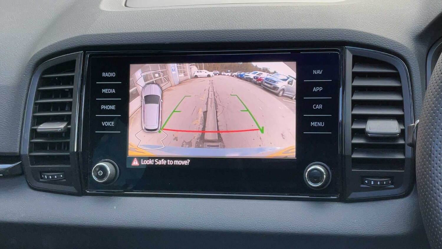 Used Skoda Karoq for sale - 77862561: Photo 25