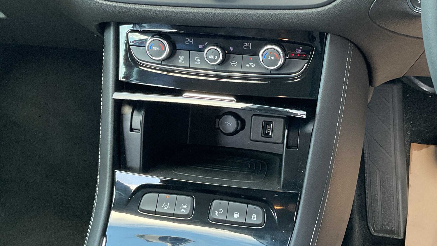 Used Vauxhall Grandland for sale - 77861074: Photo 25