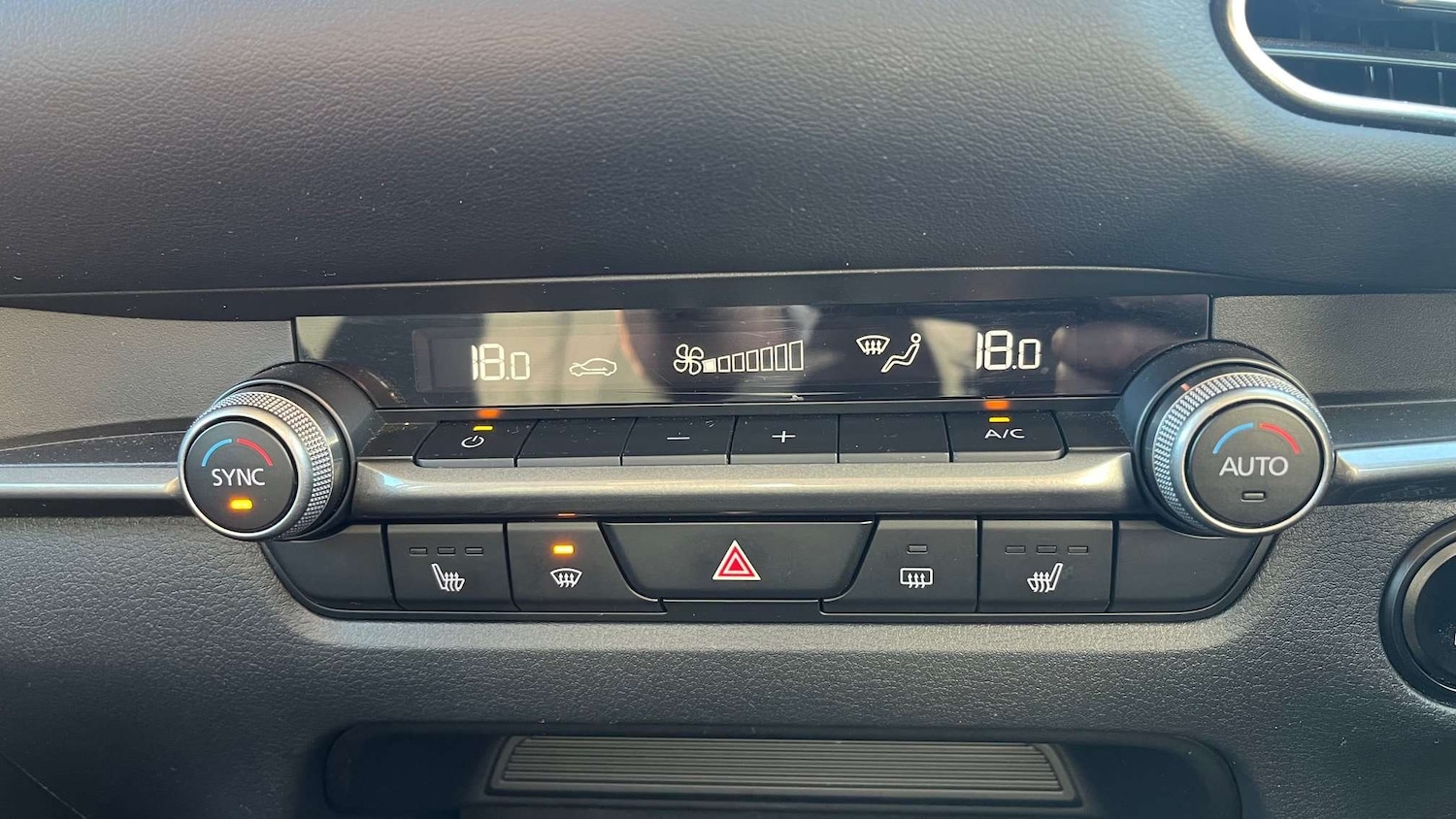 Used Mazda CX-30 2023 for sale - 77859631: Photo 9