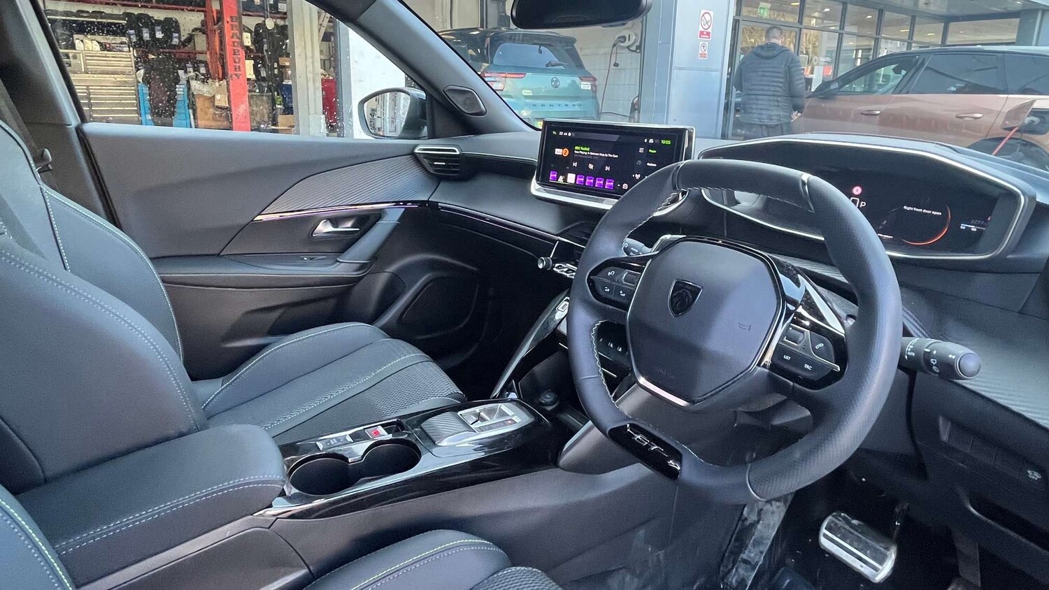 Used Peugeot 2008 2025 for sale - 77960780: Photo 8