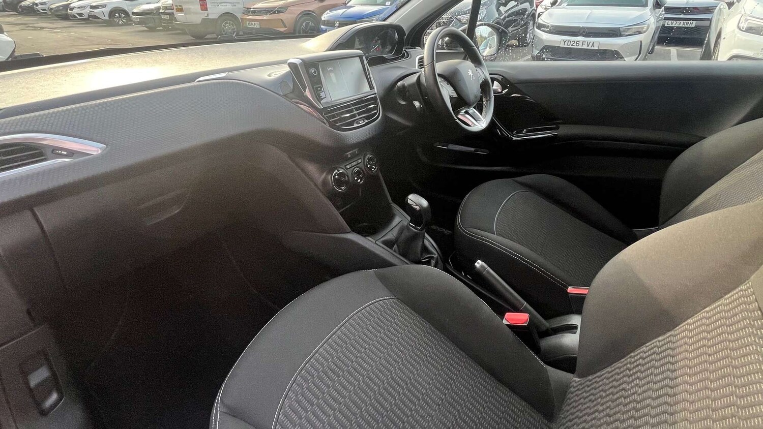 Used Peugeot 208 2017 for sale - 77961153: Photo 10