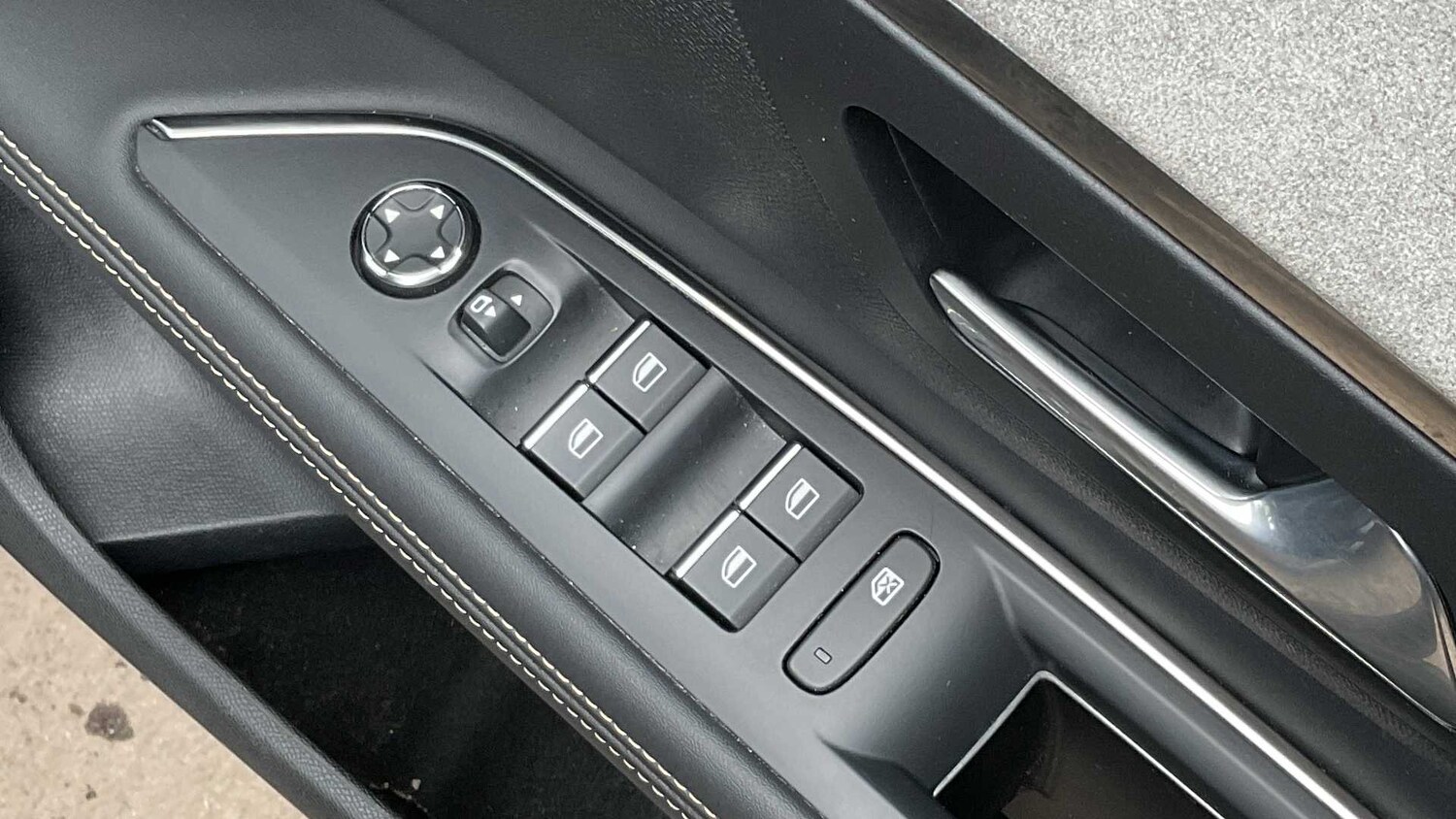 Used Peugeot 5008 for sale - 77858498: Photo 29